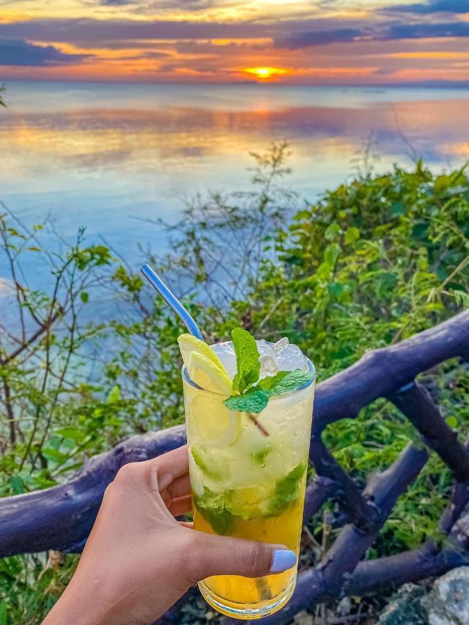 Tahanan Resort Сан-Хуан Екстер'єр фото