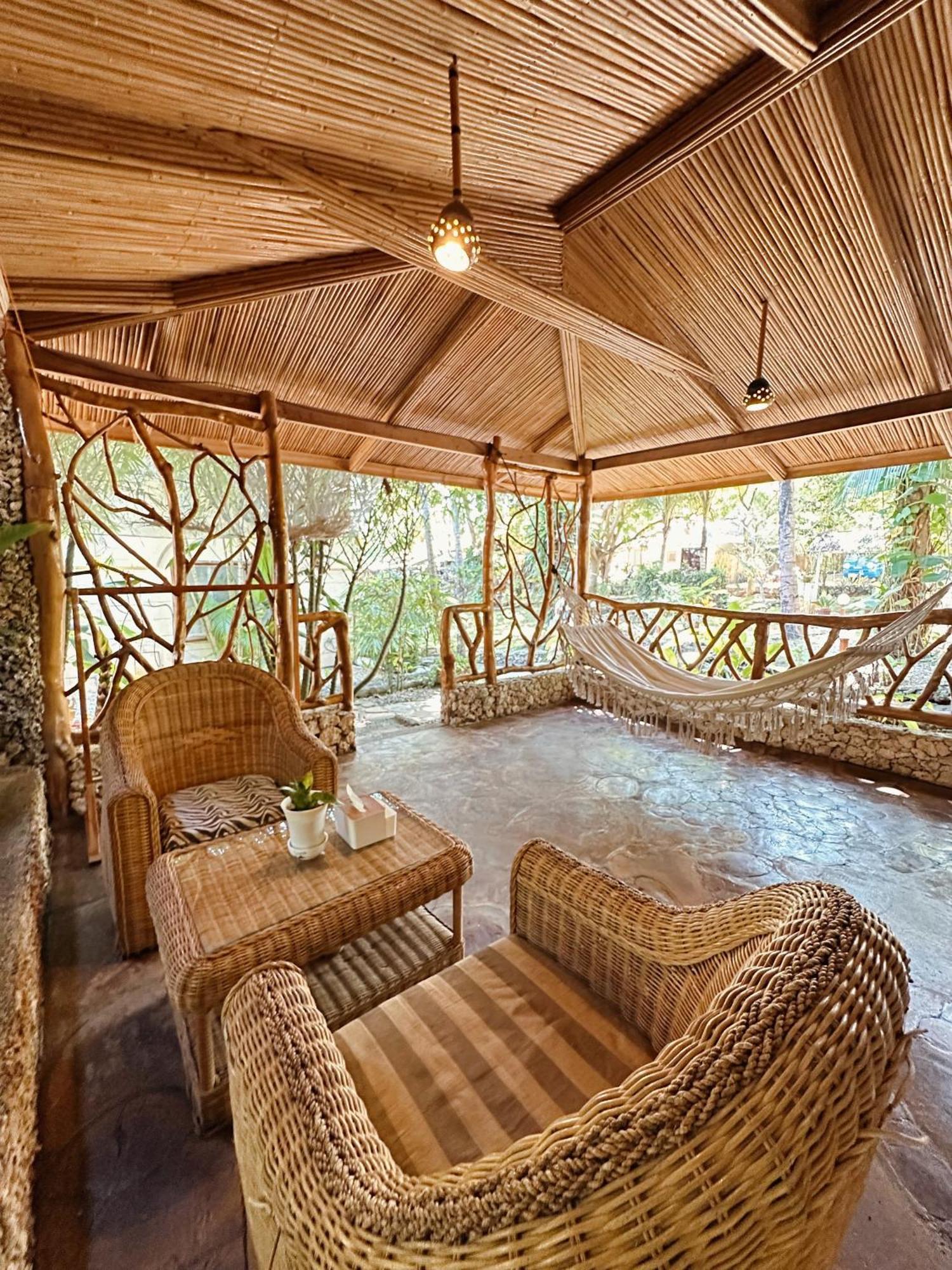 Tahanan Resort Сан-Хуан Екстер'єр фото